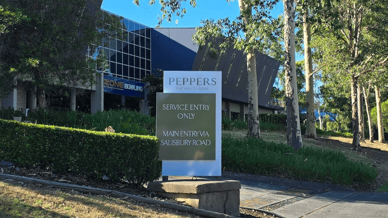 5 Signs Your Hotel's Welcome Is Costing You Bookings